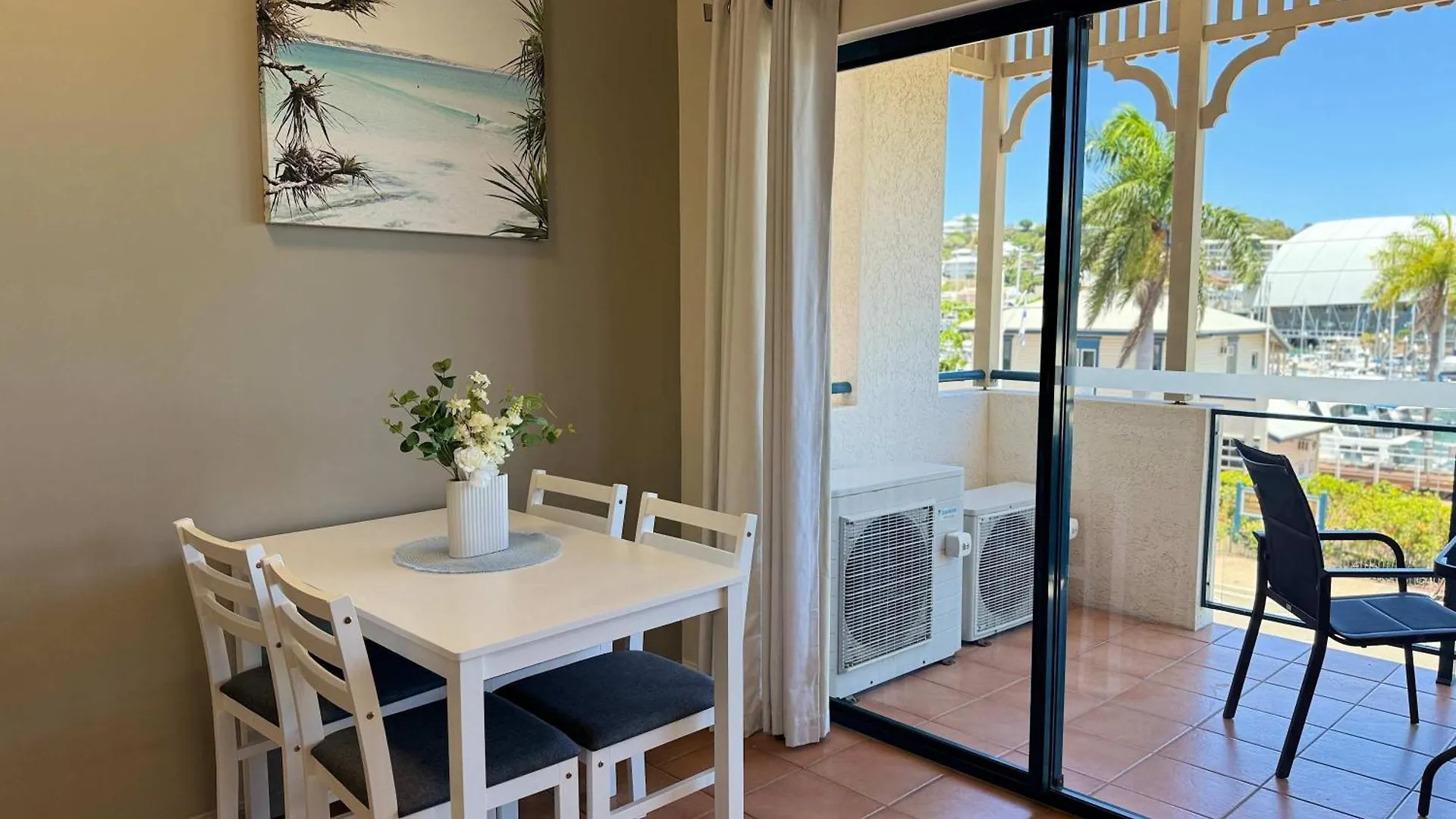 Marina View Apartment - Steps Away From Cbd, Ferry & Stadium Townsville Australia