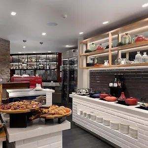 Rydges Southbank Отель